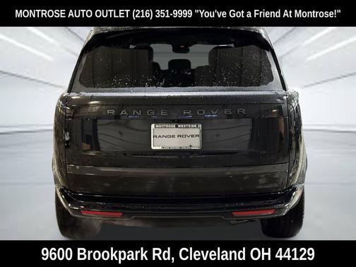 Black 2026 Land Rover Range Rover P530 SE 7 Seat