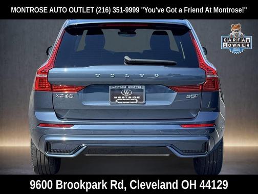 Denim Blue Metallic 2024 Volvo XC60 B5 Plus Dark Theme