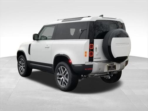 2025 Land Rover Defender 90 P300 S