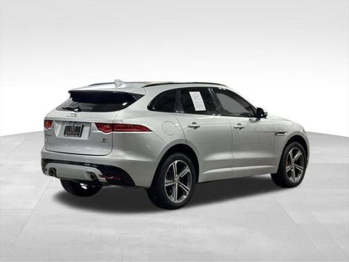 2019 Jaguar F-PACE S