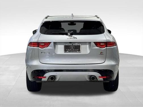 2019 Jaguar F-PACE S