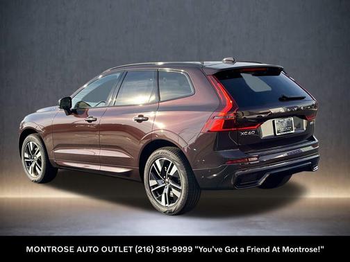 2026 Volvo XC60 B5 Plus