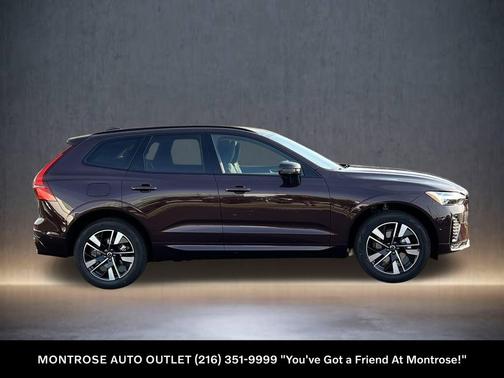 2026 Volvo XC60 B5 Plus