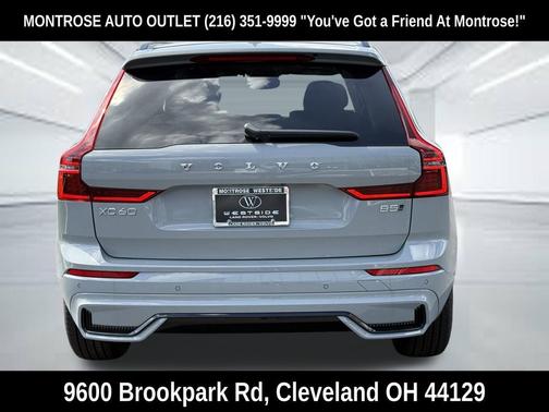 Vapour Grey Metallic 2026 Volvo XC60 B5 Core