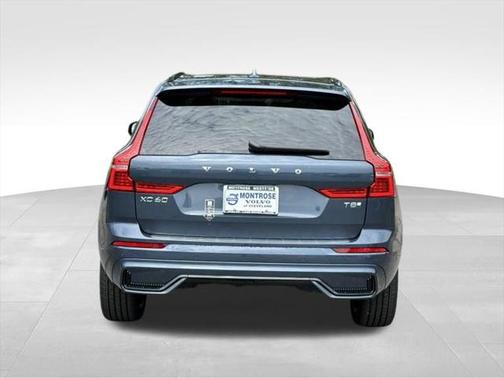 2025 Volvo XC60 Plug-In Hybrid T8 Plus