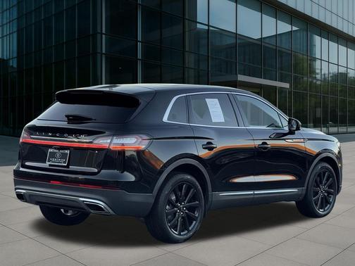 2021 Lincoln Nautilus Reserve