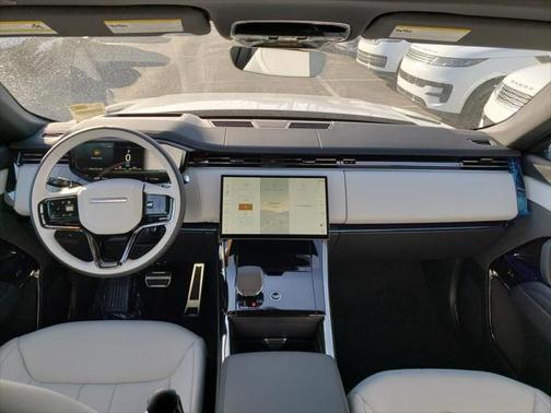 2025 Land Rover Range Rover Sport SE