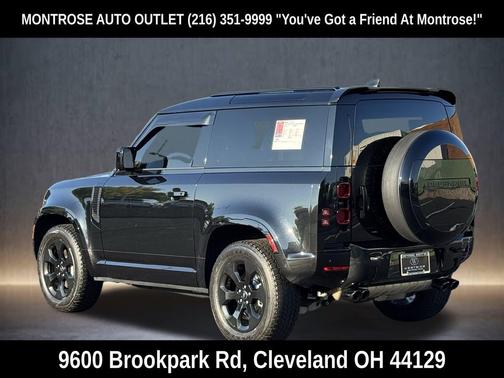 2023 Land Rover Defender 90 X-Dynamic SE