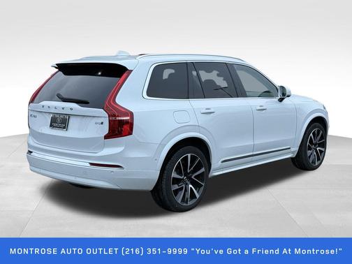 2024 Volvo XC90 B5 Plus Bright Theme