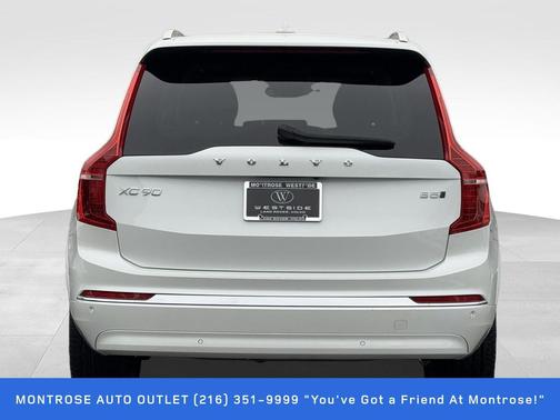 2024 Volvo XC90 B5 Plus Bright Theme