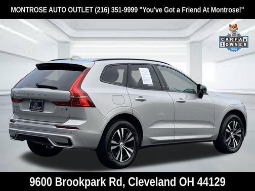 Silver Dawn Metallic 2024 Volvo XC60 B5 Core Dark Theme