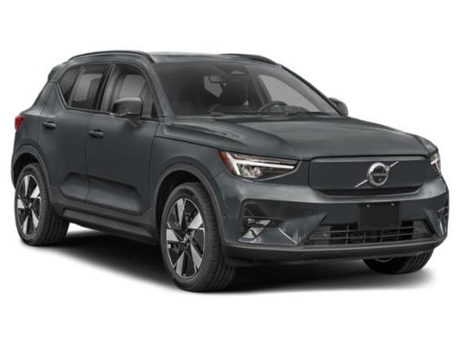 2025 Volvo EX40 Twin Motor Plus
