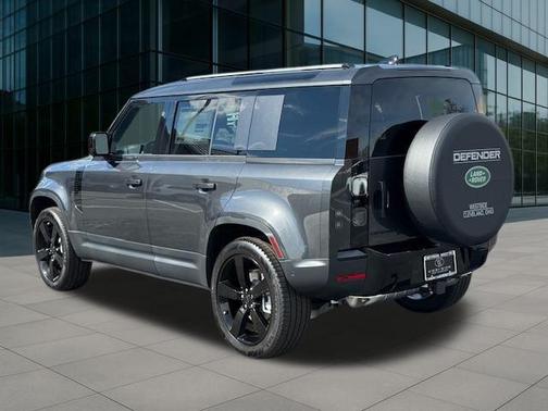 2026 Land Rover Defender S