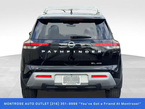 2024 Nissan Pathfinder SL 4WD
