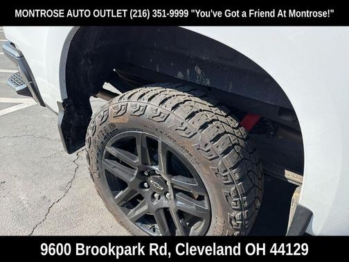 Summit White 2024 Chevrolet Silverado 1500 LT Trail Boss