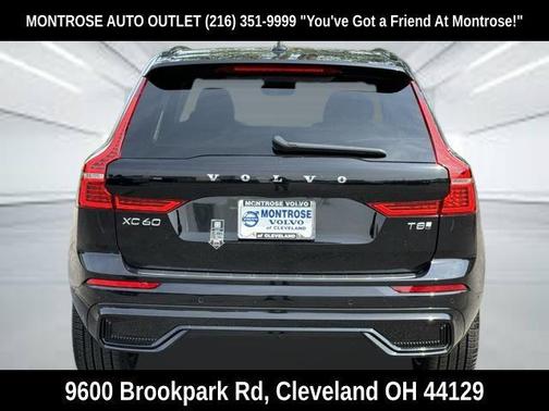 Onyx Black Metallic 2025 Volvo XC60 Plug-In Hybrid Ultra, T8 AWD Electric/Gasoline, Dark