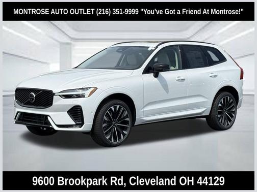 Crystal White Metallic 2026 Volvo XC60 B5 Ultra