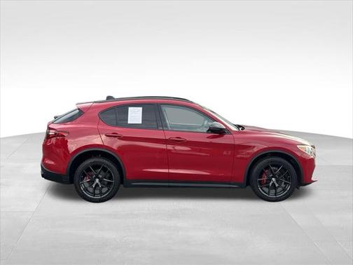 2020 Alfa Romeo Stelvio Base