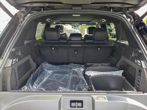 2025 Land Rover Range Rover P530 SE 7 Seat