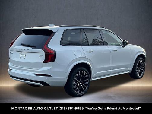 2026 Volvo XC90 B6 Plus 6-Seater