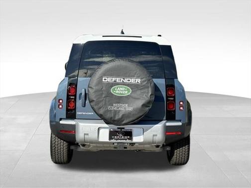 2025 Land Rover Defender S