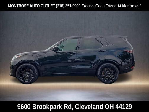 2025 Land Rover Discovery P300 Dynamic SE