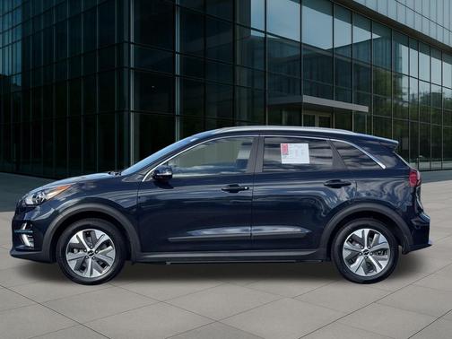 2022 Kia Niro EV EX