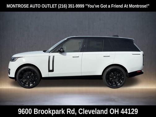 White 2026 Land Rover Range Rover P400 SE 7 Seat