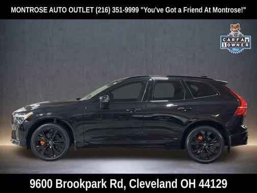 2024 Volvo XC60 B5 Plus Dark Theme