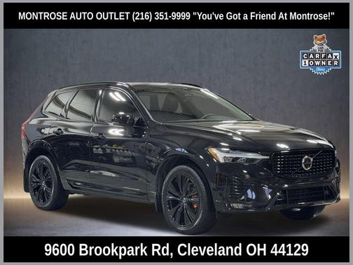 2024 Volvo XC60 B5 Plus Dark Theme