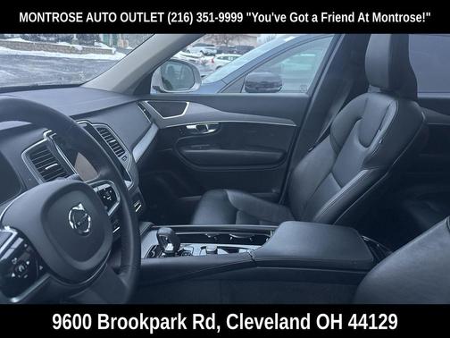 2023 Volvo XC90 B5 Core