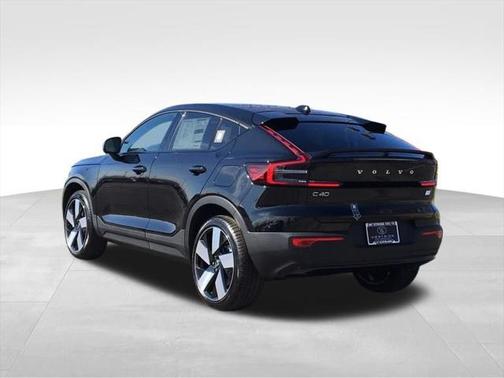 2024 Volvo C40 Recharge Pure Electric Twin Plus