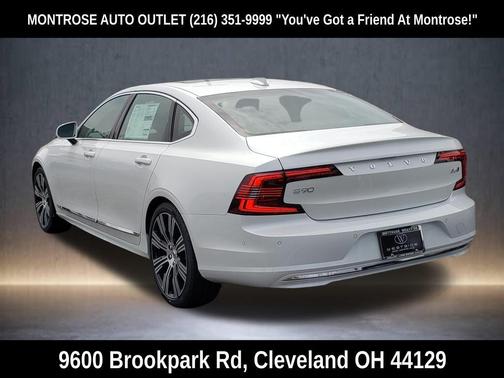 2025 Volvo S90 B6 Ultra