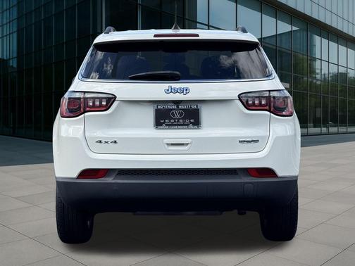 2017 Jeep New Compass Latitude