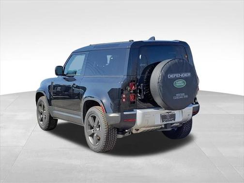 2025 Land Rover Defender 90 P300 S