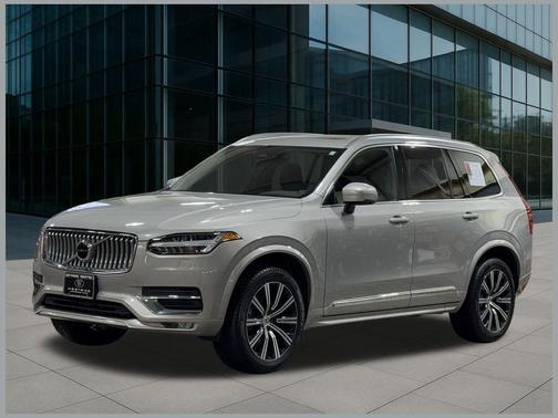 2024 Volvo XC90 B5 Core Bright Theme