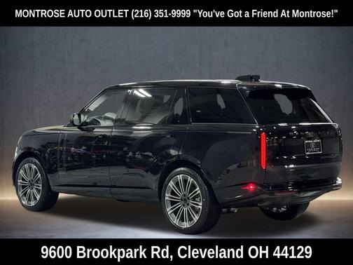 2026 Land Rover Range Rover P400 SE 7 Seat