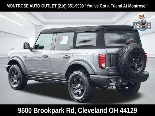 CARBONIZED GRAY METALLIC 2023 Ford Bronco Black Diamond