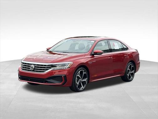 2021 Volkswagen Passat 2.0T R-Line