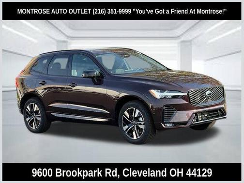 Mulberry Metallic 2026 Volvo XC60 B5 Plus