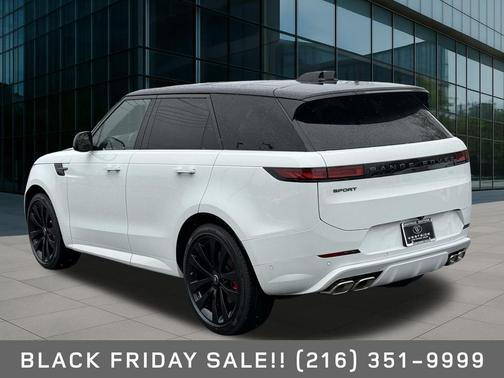 2025 Land Rover Range Rover Sport SE