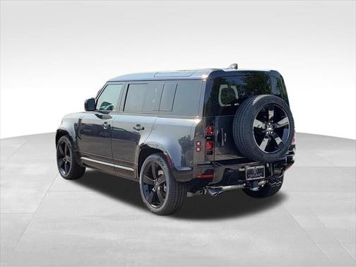 2025 Land Rover Defender 110 P500 X-Dynamic SE
