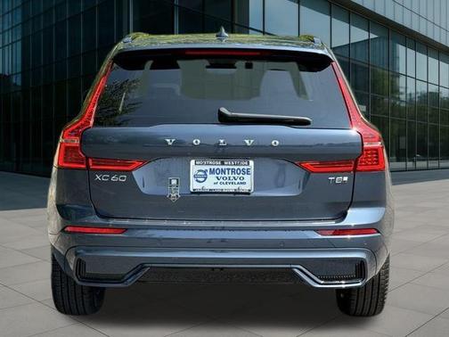 2025 Volvo XC60 Plug-In Hybrid T8 Core