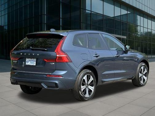 2025 Volvo XC60 Plug-In Hybrid T8 Core