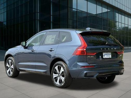 2025 Volvo XC60 Plug-In Hybrid T8 Core