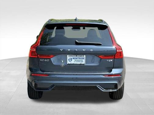 2025 Volvo XC60 Plug-In Hybrid Core