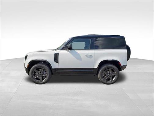 2025 Land Rover Defender 90 P400 X-Dynamic SE