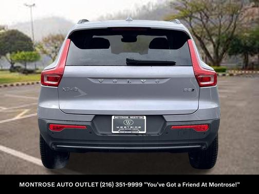 2026 Volvo XC40 B5 Plus