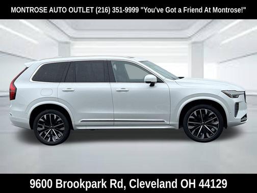 Crystal White Pearl 2026 Volvo XC90 B6 Ultra 7-Seater
