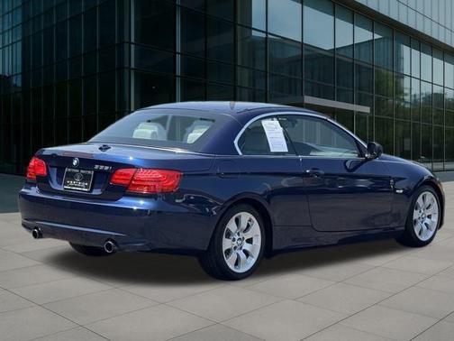 2011 BMW 335 335i